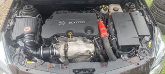 Prodám Opel insignia - 6