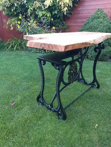 Stolek z šicího stroje - 6