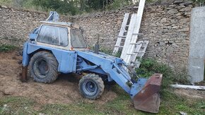 Traktorbagr JCB + Zetor podovzek - 6