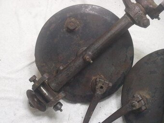 TATRA 57 PŘ. NÁPRAVA NÁBOJ ŠTÍT PAKNY TĚHLICE L+P - 6