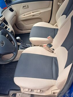 Kia rio 1.4 crdi , 81 Kw - 6