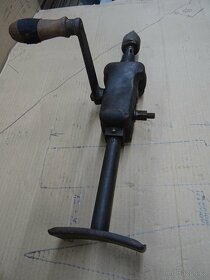 Ruční vrtačka - 6