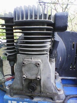 Olejový kompresor - 6