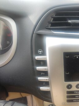 Lancia Delta 3 - 6