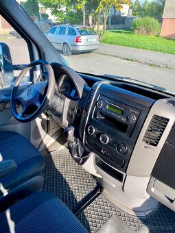 Mercedes Benz Sprinter - 6