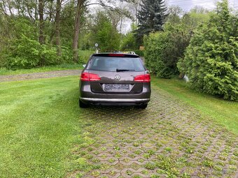VOLKSWAGEN PASSAT HIGHLINE 4MOTION 2.0TDI-130KW NAVI PANO L - 6