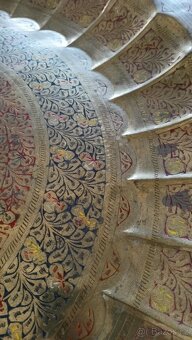 Skládací stolek s mosazným podstavcem. - 6