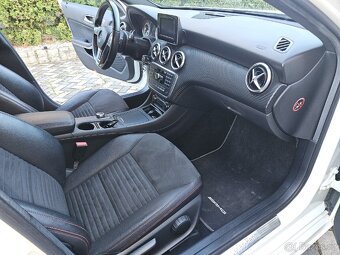 Mercedes -Benz A180 - 6