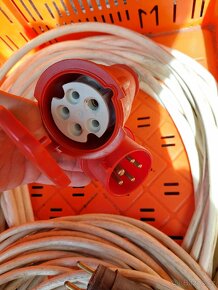 elektrický kabel 380V - 6