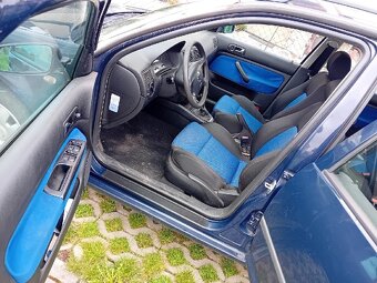 Volkswagen Golf 4-1,9TDi-85kw-combi-6rychlostí,tažné - 6