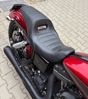 Harley Davidson FXDB Dyna Street Bob - 6