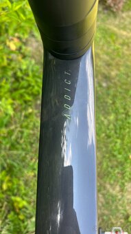 Scott Addict RC 30 AXS Carbon L s Carbon kokpitem - 6