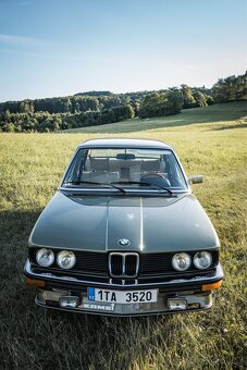 BMW E12 520/6 šestiválec , r.v1979 , KAMEI - 6