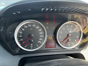 Budiky BMW M5/M6 - 6