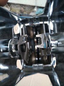 Ovládání dvou lodních motorů - 6