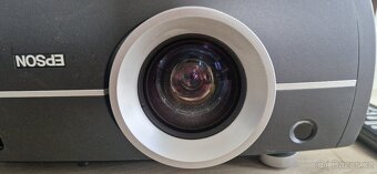 Epson EH-TW5500 3LCD, Lens shift + nová lampa - 6