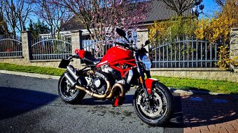 Ducati Monster 1200r - 6