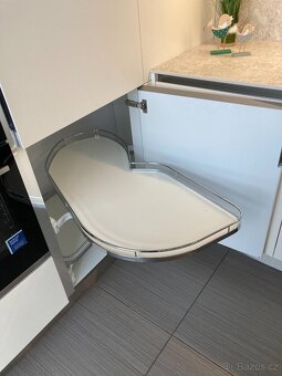 Sykora výprodejová kuchynská linka ze studia - 6