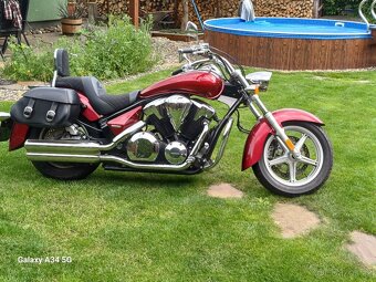 Honda VT1300CRA Stateline r.v. 2010 - 6