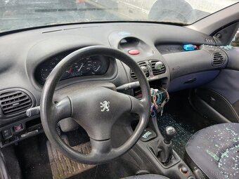 Peugeot 206 1.1i - 6
