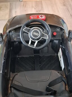 Dětské elektrické autíčko - 6