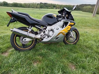 Honda cbr 600f - 6