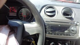 seat ibiza 4 kombi 1,6tdi 66kw, Rozprodám na náhradní díly - 6