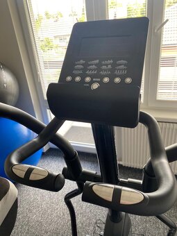 Bh Easy Flex eliptický trenažer - 6