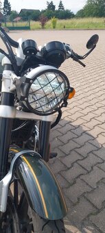 Super meteor 650 - 6