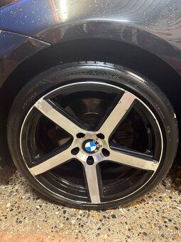 BMW E90 320D 130kw 2009 - 6