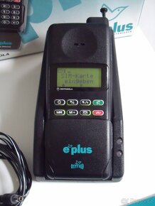 MOTOROLA MicroTAC 5200 (rok 1995 - Funkční) - 6