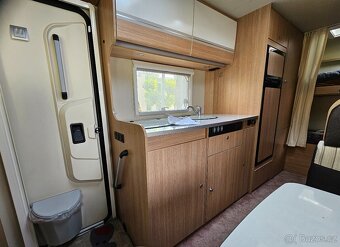obytné auto Sunlight A68 Capron 2.3JTD 2015 6osob jízda i sp - 6