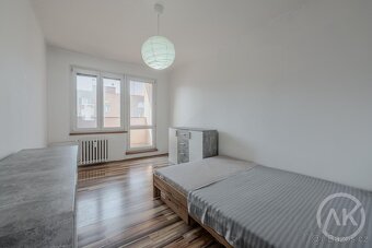 Pronájem bytu 3+1 s lodžií, ul. Jana Maluchy 73 - 6