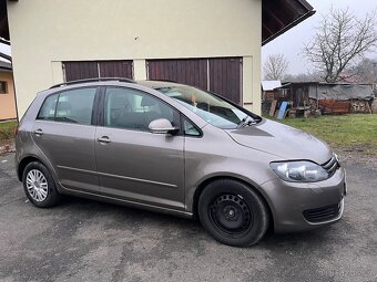 Vw Golf Plus 1.6tdi 77kw 2009 naj 220tis - 6