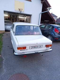 Lada - 6