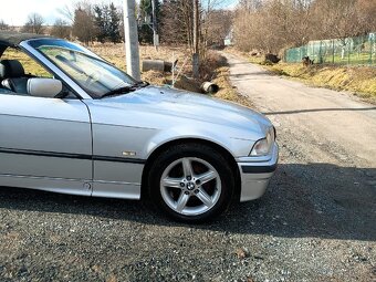 BMW E36 cabrio 318i - 6