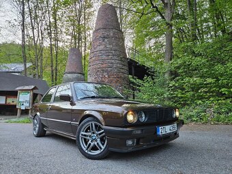 BMW E30 318is Coupé 1990 - 6