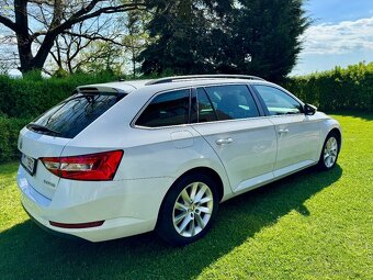Škoda Superb, 2,0TDI,DSG,NAVI,serviska - 6