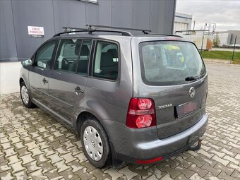 Volkswagen Touran 1,9 TDI 77kW Comfortline (2007) - 6