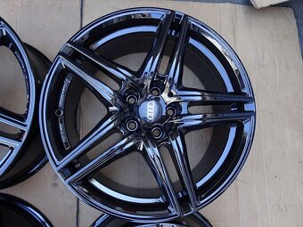Alu disky černé na Audi, 18", 5x112, ET 30, šíře 8J - 6