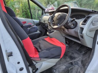 Opel Vivaro 1.9 - 6