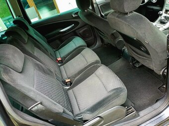 Ford Galaxy 2.0 103 kW, 2006, 7 míst - 6