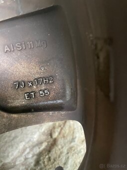 ALU kola na VW T5 a T6 17" originál VW - 6