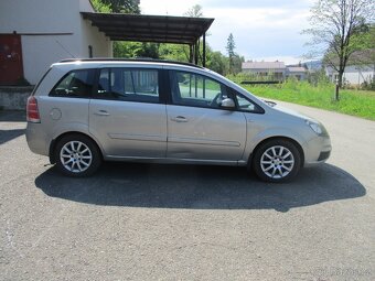 OPEL ZAFIRA 2.2 i - Tažné zařízení, 7 míst - 6