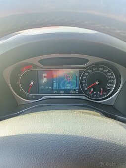 Ford Mondeo - 6