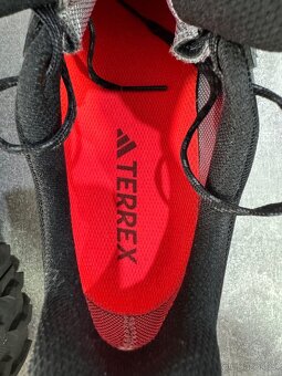 Adidas Terrex AX4 GTX velikost 8 (42) pánské - 6