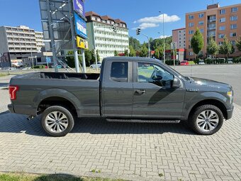 Ford F-150 5.0 V8–2017–4x4–TAŽNÉ 3.5t—KRÁSNÁ BARVA - 6