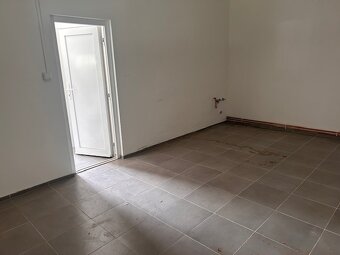 Nebytový prostor sklad výrobní hala - 6