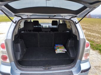 Toyota Corolla Verso 1.8 95kW 2008 - 6