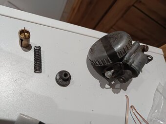 Prodám karburátor Jawa 550 - 6